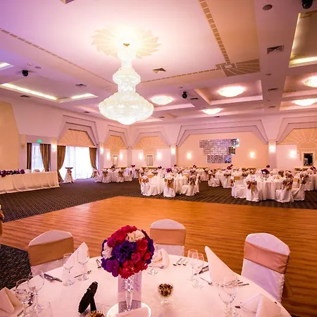 Отель Del Mar & Conference Center