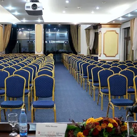 Del Mar & Conference Center Отель Мамая